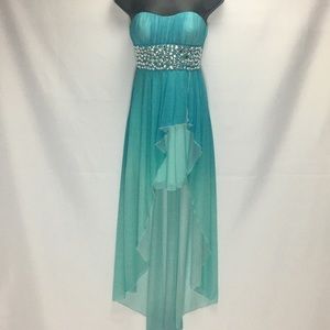 EXTRA ORDINARY FORMAL STRAPLESS BEJEWELED DRESS Junior SIZE:1